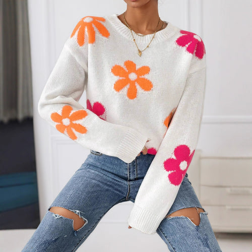 Women's sweater with floral design and round neckline Amarae