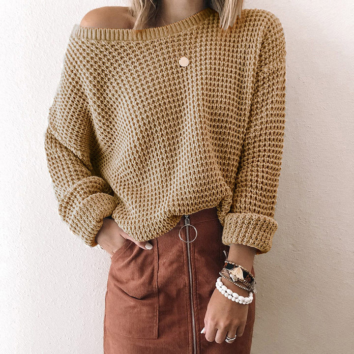 Women loose knit sweater with spiral structure and wide neckline Lune London