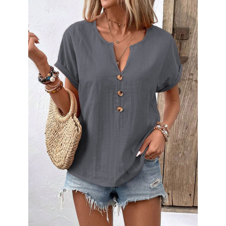 Casual blouse for women with button placket and round collar Amarae