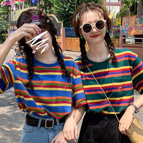 Women's striped T-shirt with a loose fit and classic round neck