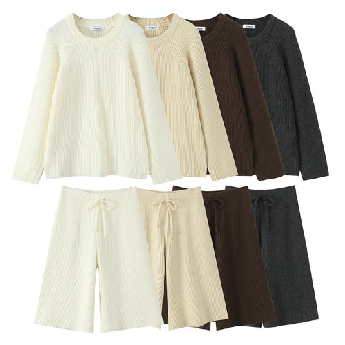 Cozy structured jumper for women with round neck Amarae