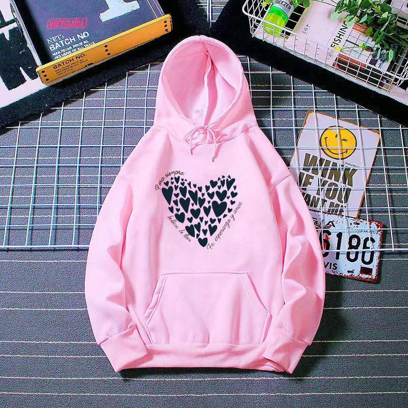 Women's hoodie with creative heart design Chic & Stil