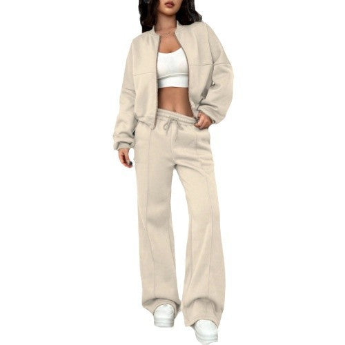 Casual set for women in soft fleece with jacket and pants Lune London