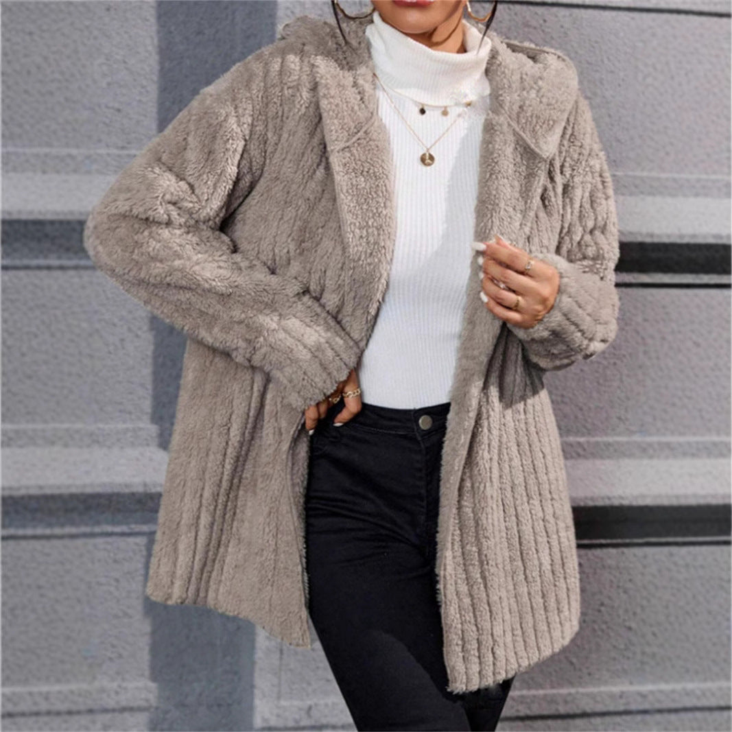 Casual fleece jacket for women with textured design and hood Lune London