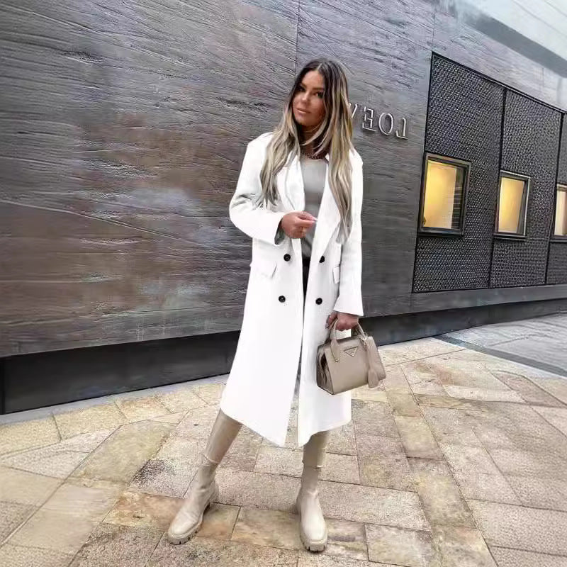 Ladies elegant and timeless wool coat with double breasted Amarae