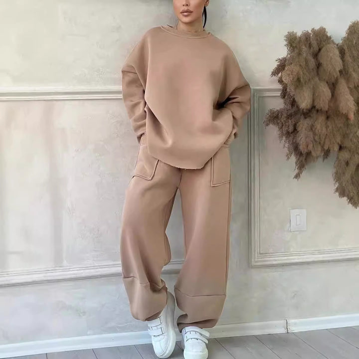 Ladies Cozy Oversized Sweat Set with spacious pockets and a comfortable fit Amarae