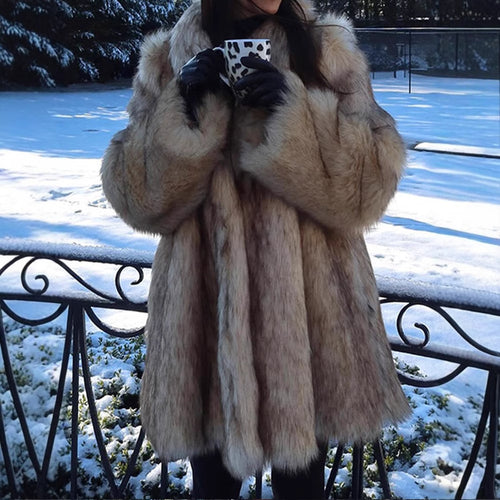 Ladies Comfortable Faux Fur Coat Amarae