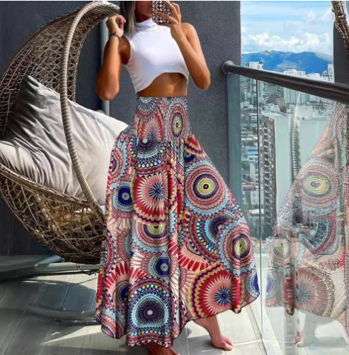 Lune London maxi skirt with lively patterns for women
