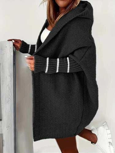 Amarae | Women Cozy Cardigan with Hood and Loose-Fitting Design