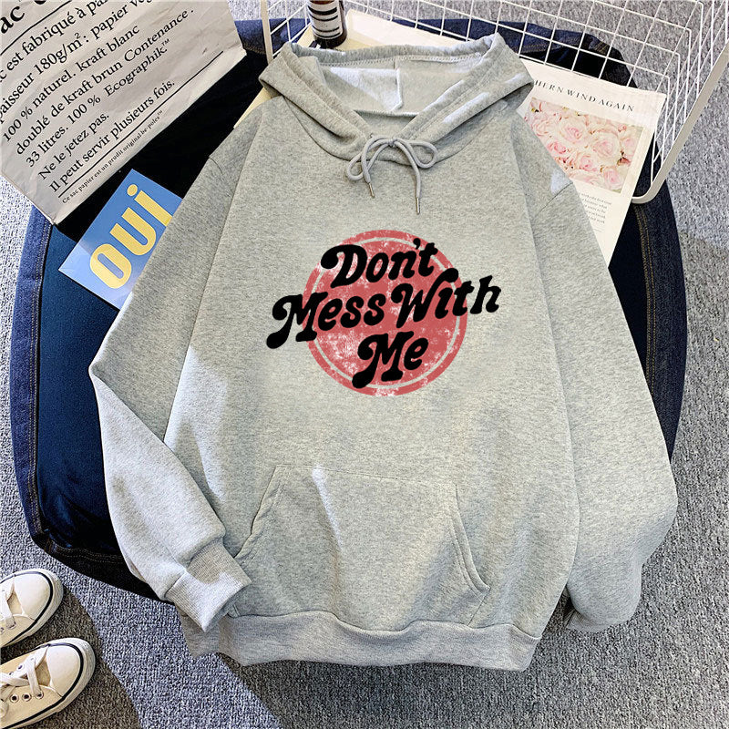 Women's hoodie with casual statement design Chic & Stil