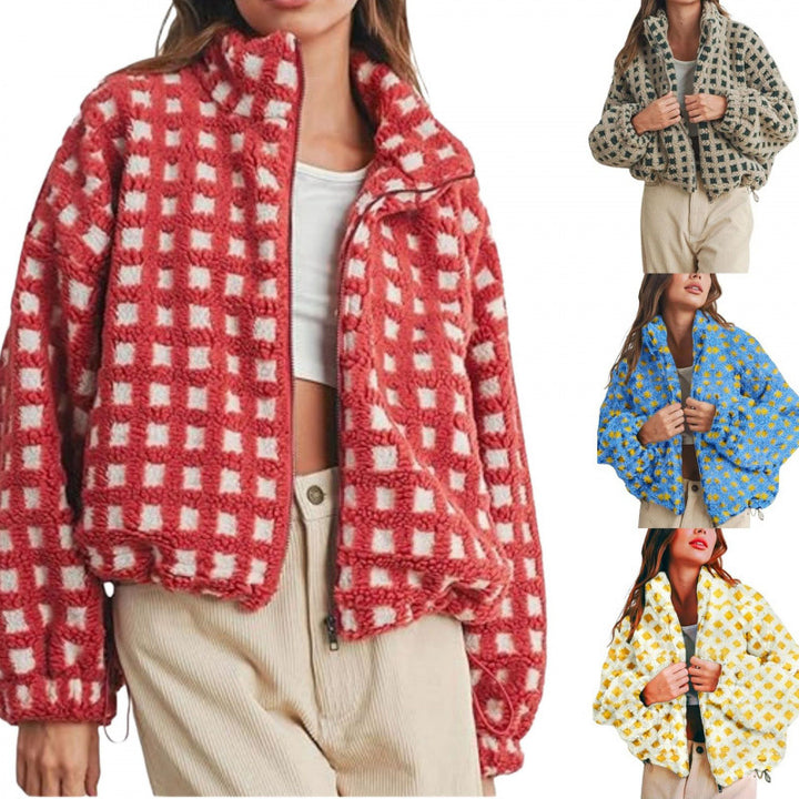 Ladies short-cut Sherpa fleece jacket with geometric pattern and drawstring Amarae
