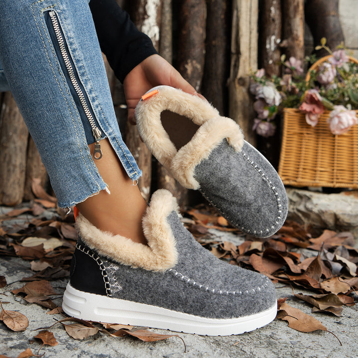 Comfortable winter boots for ladies with plush lining and sturdy sole Lune London