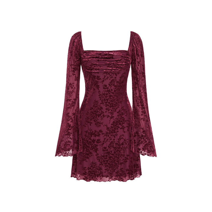 Robe en velours pour femmes avec décolleté en V profond et élégantes manches bouffantes Chic & Stil