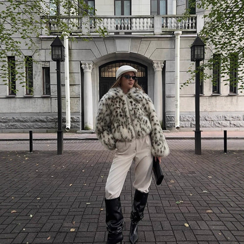 Women’s Short Bomber Jacket made of Faux Fur with Dalmatian Pattern and Stand-Up Collar Amarae
