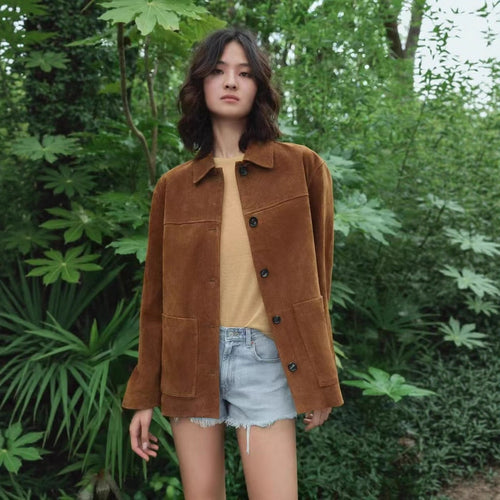 Women's suede jacket with modern design and large pockets Amarae
