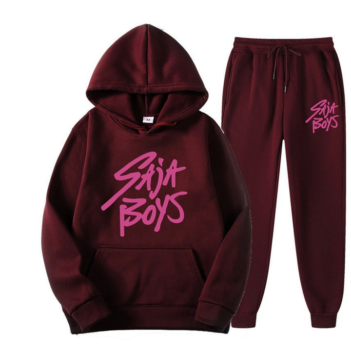 Women's hoodie and jogger set with modern graphic print Chic & Stil
