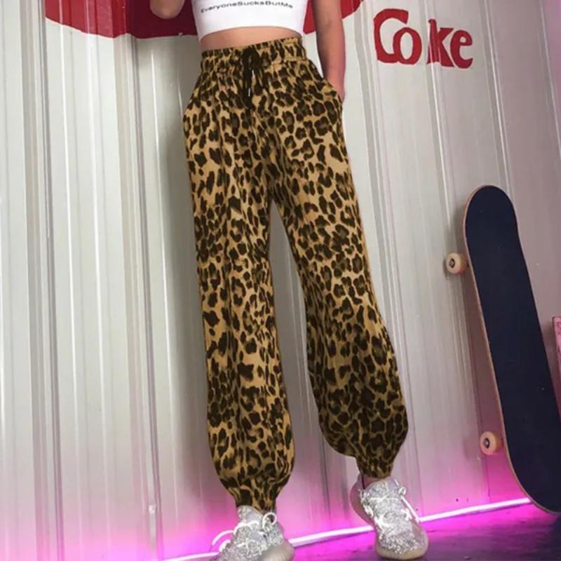Leopard print leisure pants for women with elastic waist Lune London