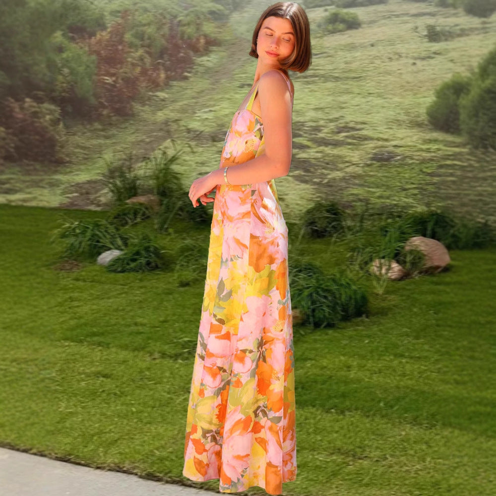 Women's maxi dress with floral patterns Lune London