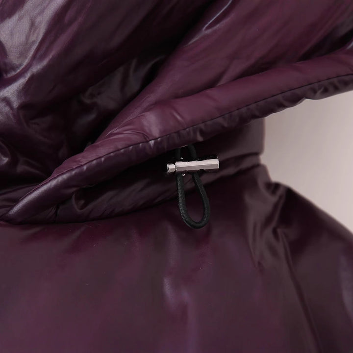 Women's down jacket with hood and practical pockets Lune London