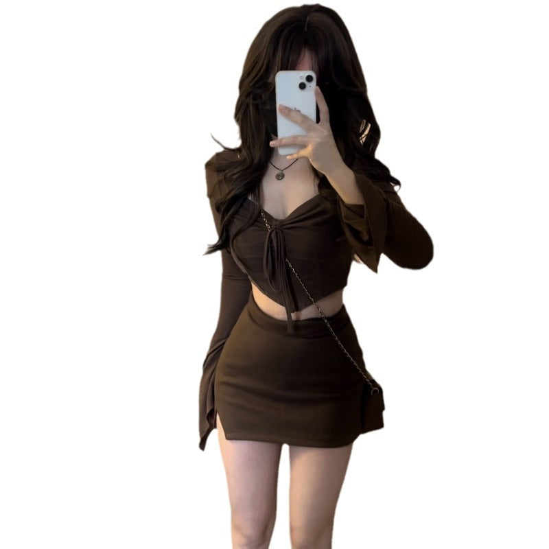 Women's crop top with decorative tie belt and wide sleeves Lune London