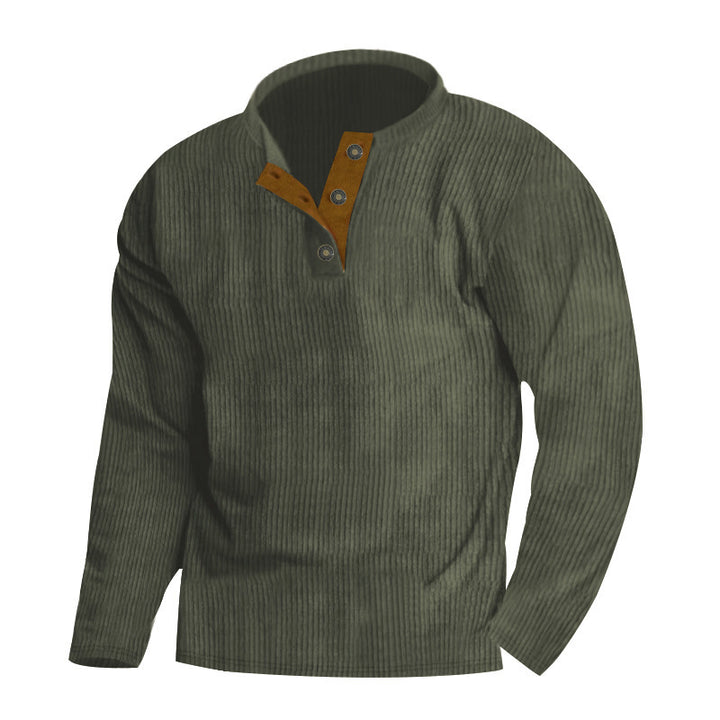 Comfortable knit sweater for men with an innovative button design and a soft material Lune London