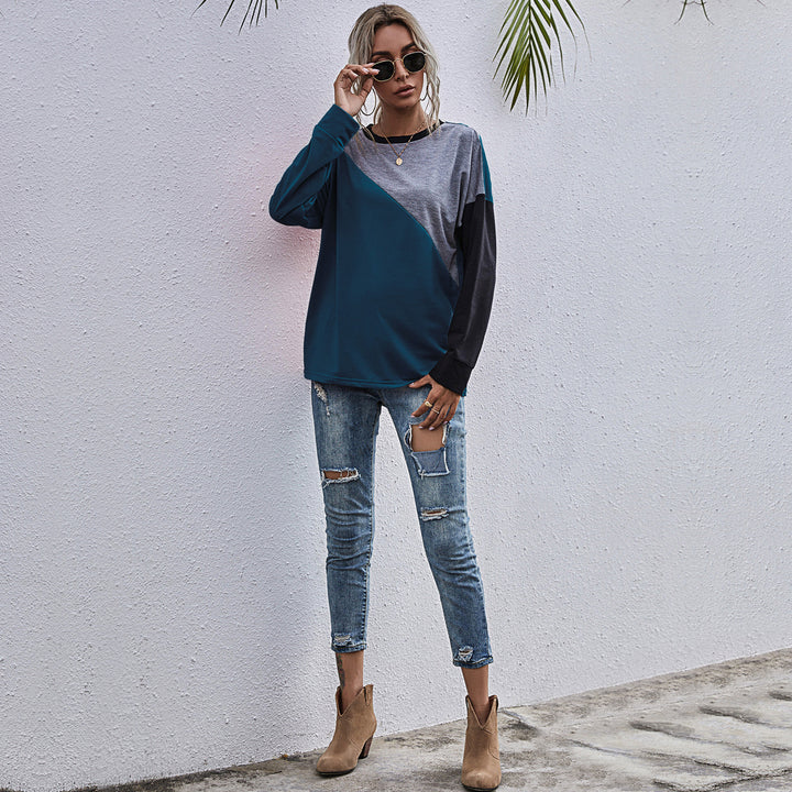 Sporty sweatshirt for women with a trendy color block design Lune London