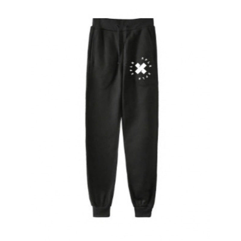 Women's jogging pants with practical cut and elastic waistband Lune London