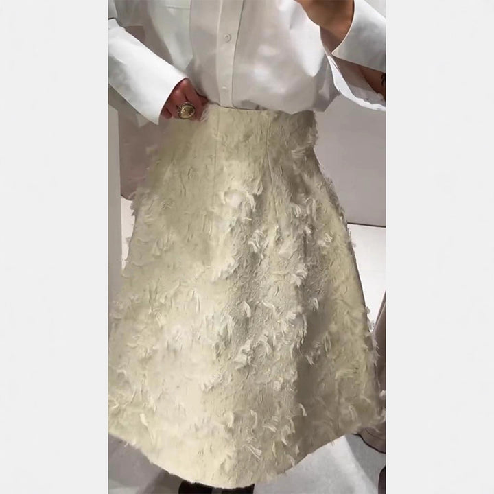 Women's midi skirt with high waist and fringed texture Amarae
