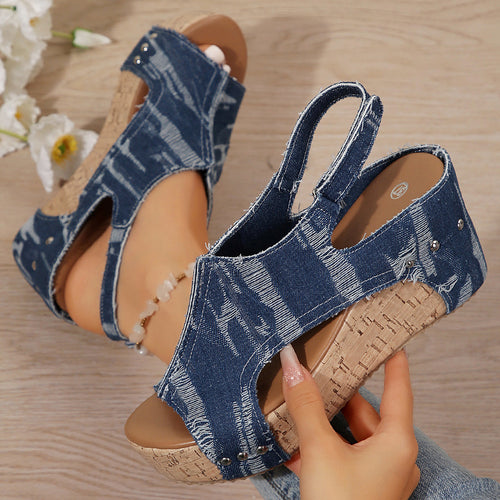Women's heeled sandals with a trendy denim look featuring a chic and stylish elastic insole design