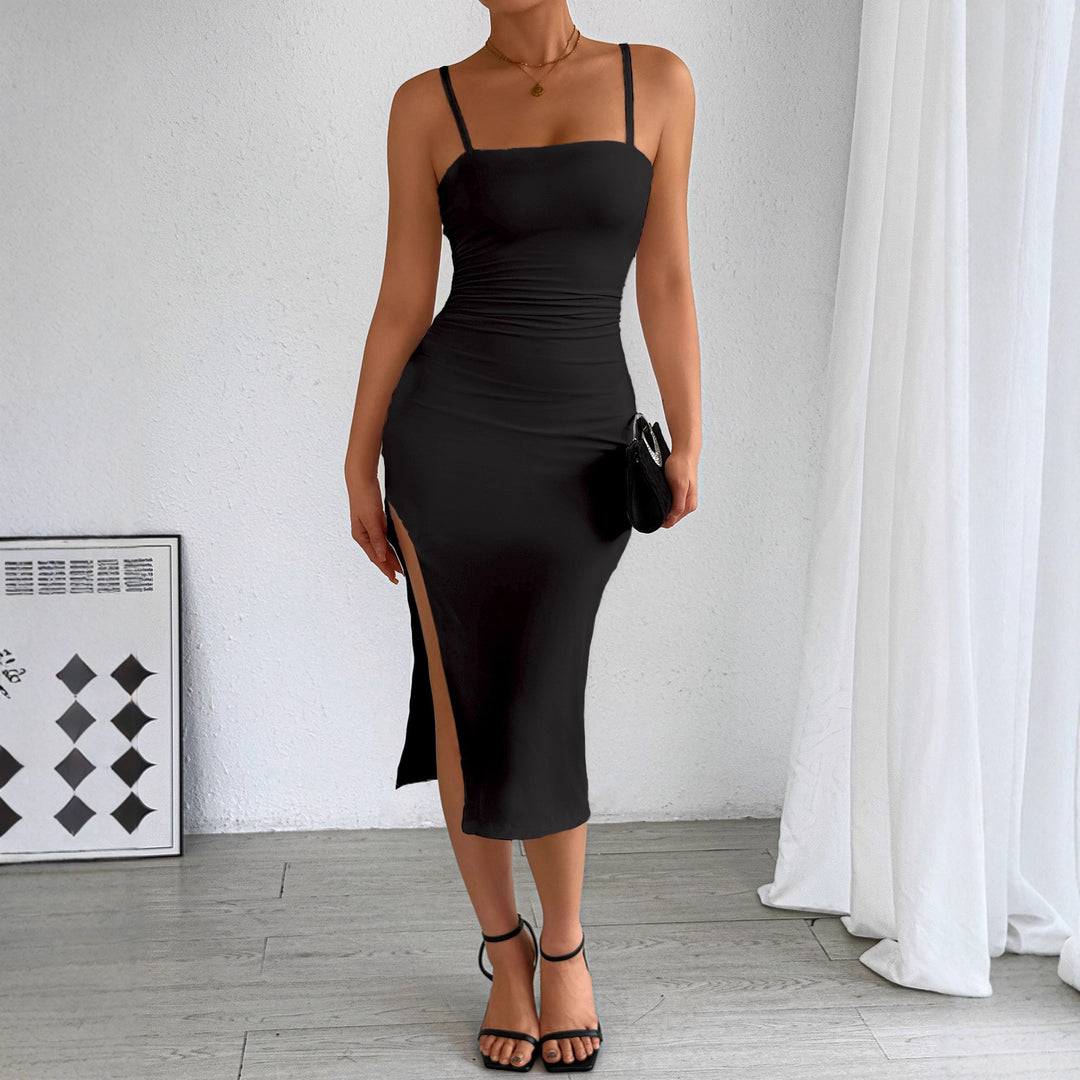 Women's fitted midi dress with strapless shoulders and deep slit Lune London