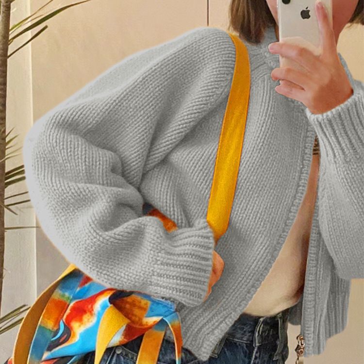 Ladies comfortable knitted pullover in an oversized casual Lune London