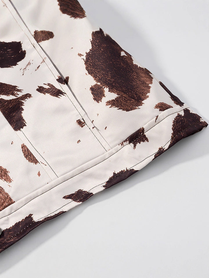 Casual denim jacket for women with a modern design in cow print Lune London