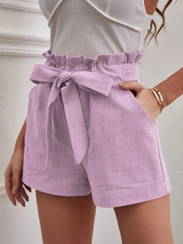 Fitted women's shorts with tie and practical pockets Lune London