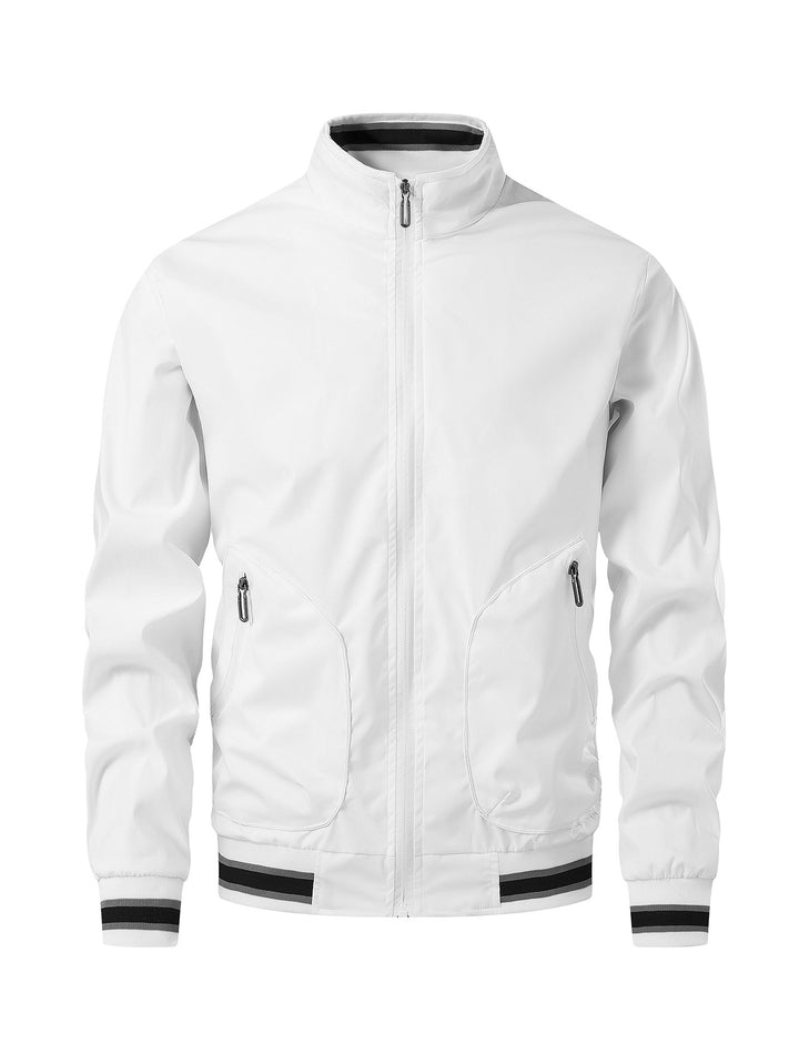 Sporty transition jacket for men with high collar and practical zippered pockets Lune London