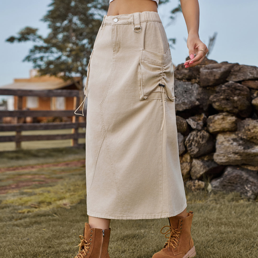 Maxi skirt for women in a utilitarian style with practical pockets Lune London