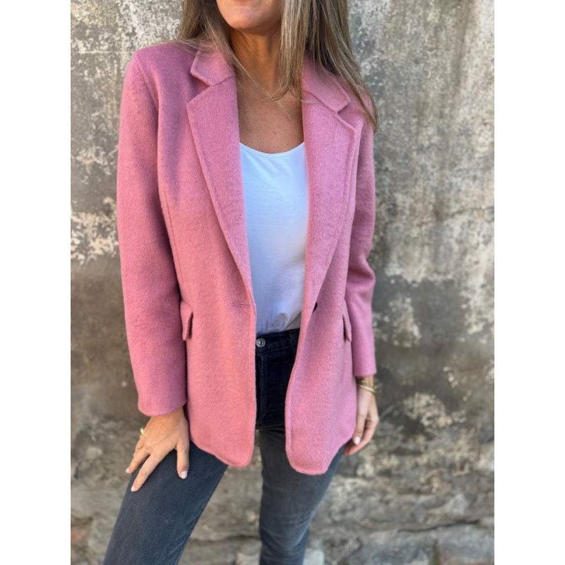 Women's boxy short coat in blazer look made of wool blend with falling lapel Amarae