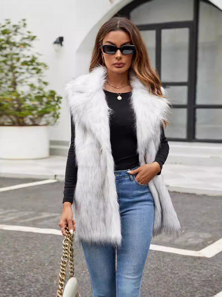 Women reversible vest with luxurious synthetic fur Lune London