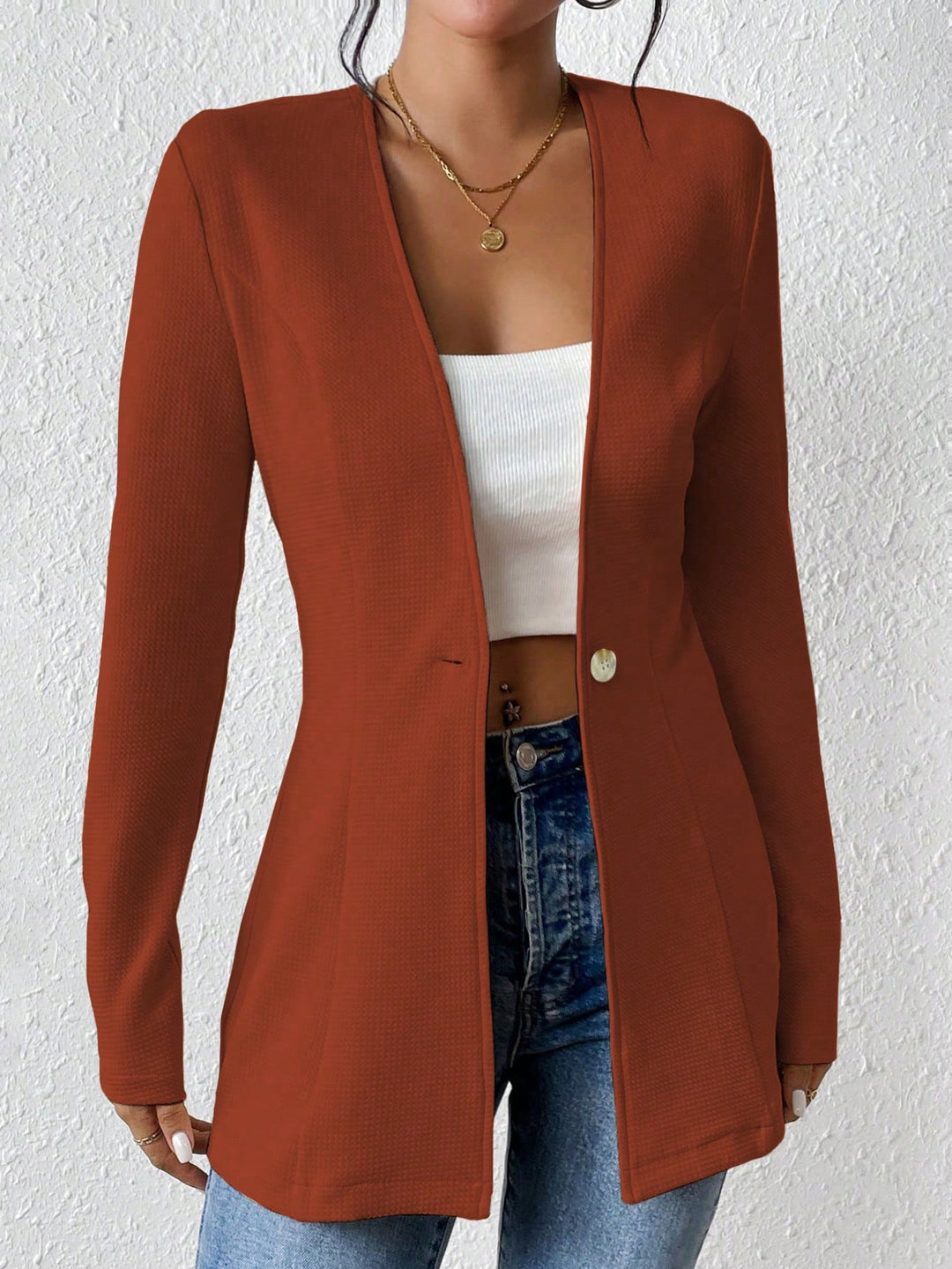 Ladies Tailored Long Blazer with V-Neck and One-Button Closure Amarae