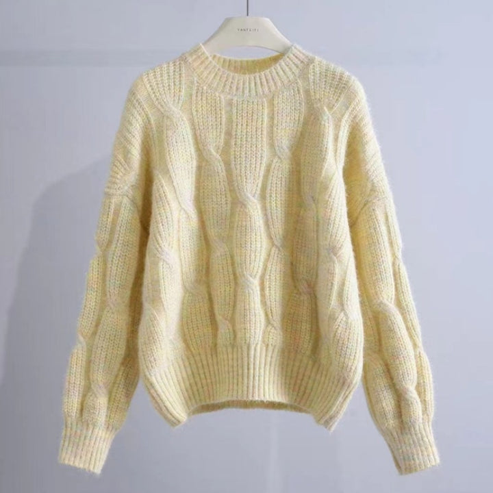 Chunky knit sweater for women with an innovative wave pattern Lune London