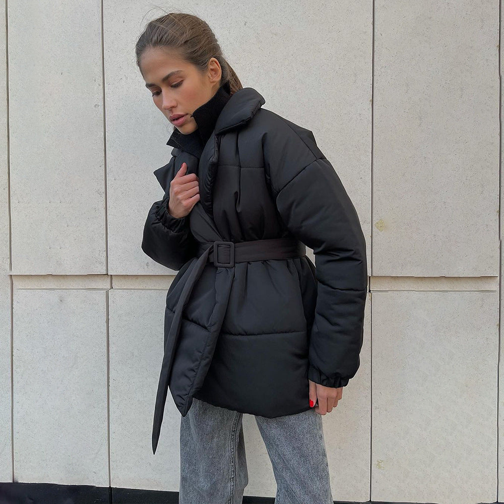 Women Elegant and warm quilted jacket with waist belt Lune London