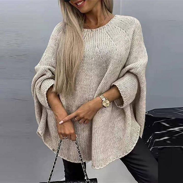 Ladies comfortable knit sweater in a loose fit Lune London