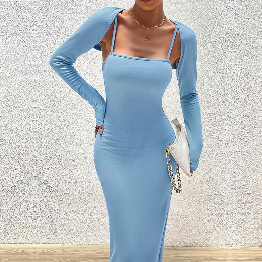 Robe maxi à manches longues pour femmes avec décolleté carré chic et coupe flatteuse Chic & Stil