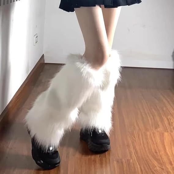 Ladies Fashion Chic Fur Dreams and Style