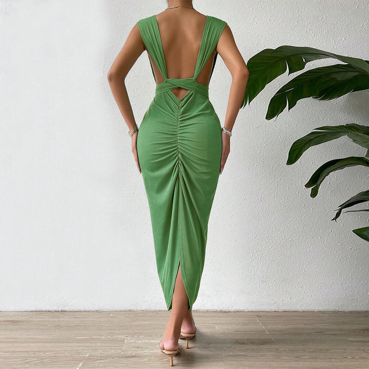 Robe maxi femme avec décolleté en V profond et design élégant à encolure halter Chic & Stil