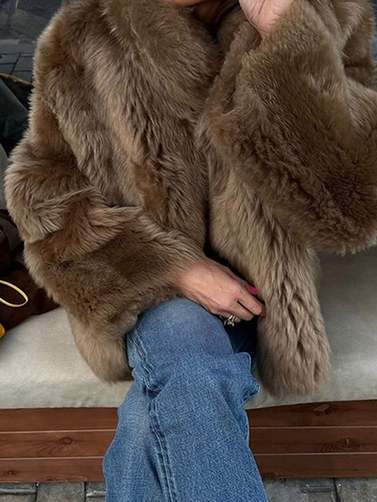 Cozy faux fur coat for women with high collar and soft inner lining Lune London