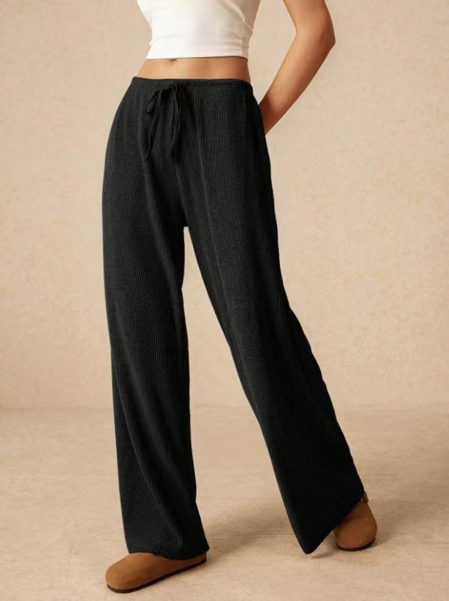Loose leisure pants for women with elastic waistband and drawstring Lune London