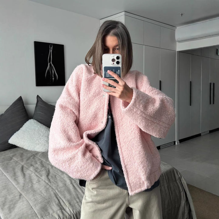 Women's comfortable short-cut fleece jacket Lune London