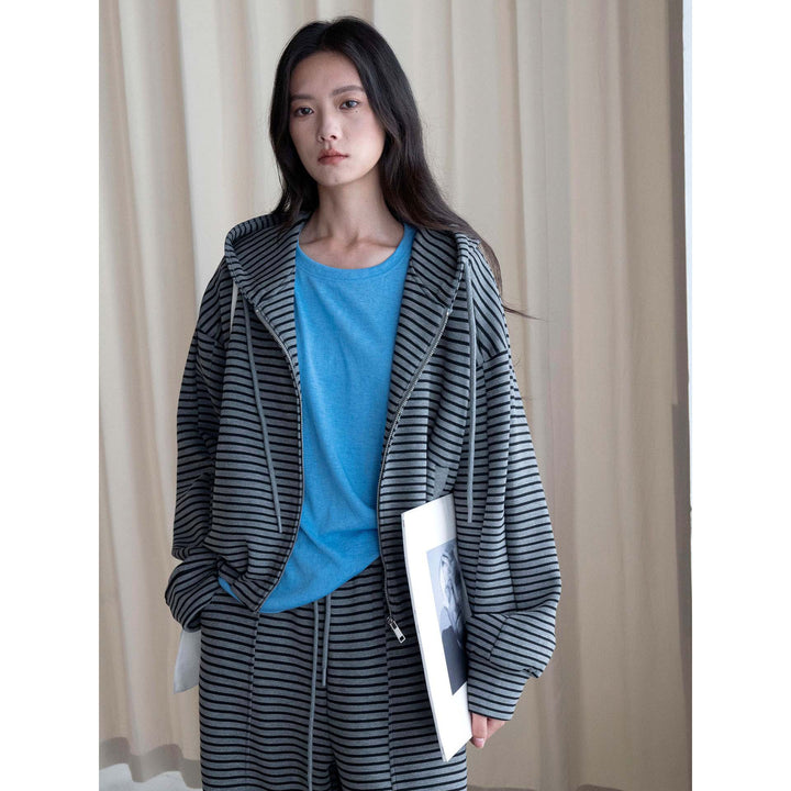 Women's Striped Relaxed-Fit Zip Hoodie with Drawstring