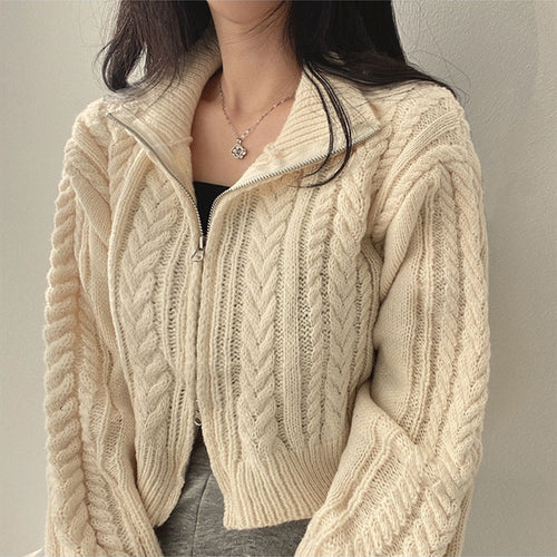 Women's knitted jacket with a high-quality cable pattern and sporty zip Amarae