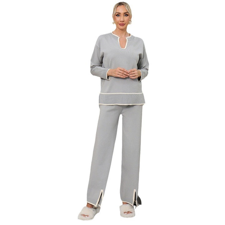 Women's leisure set with side slit and chic and stylish details